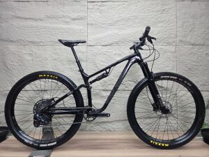 Silverback Stratos Comp MS (M) **12SPD-NX** | Dual Suspension
