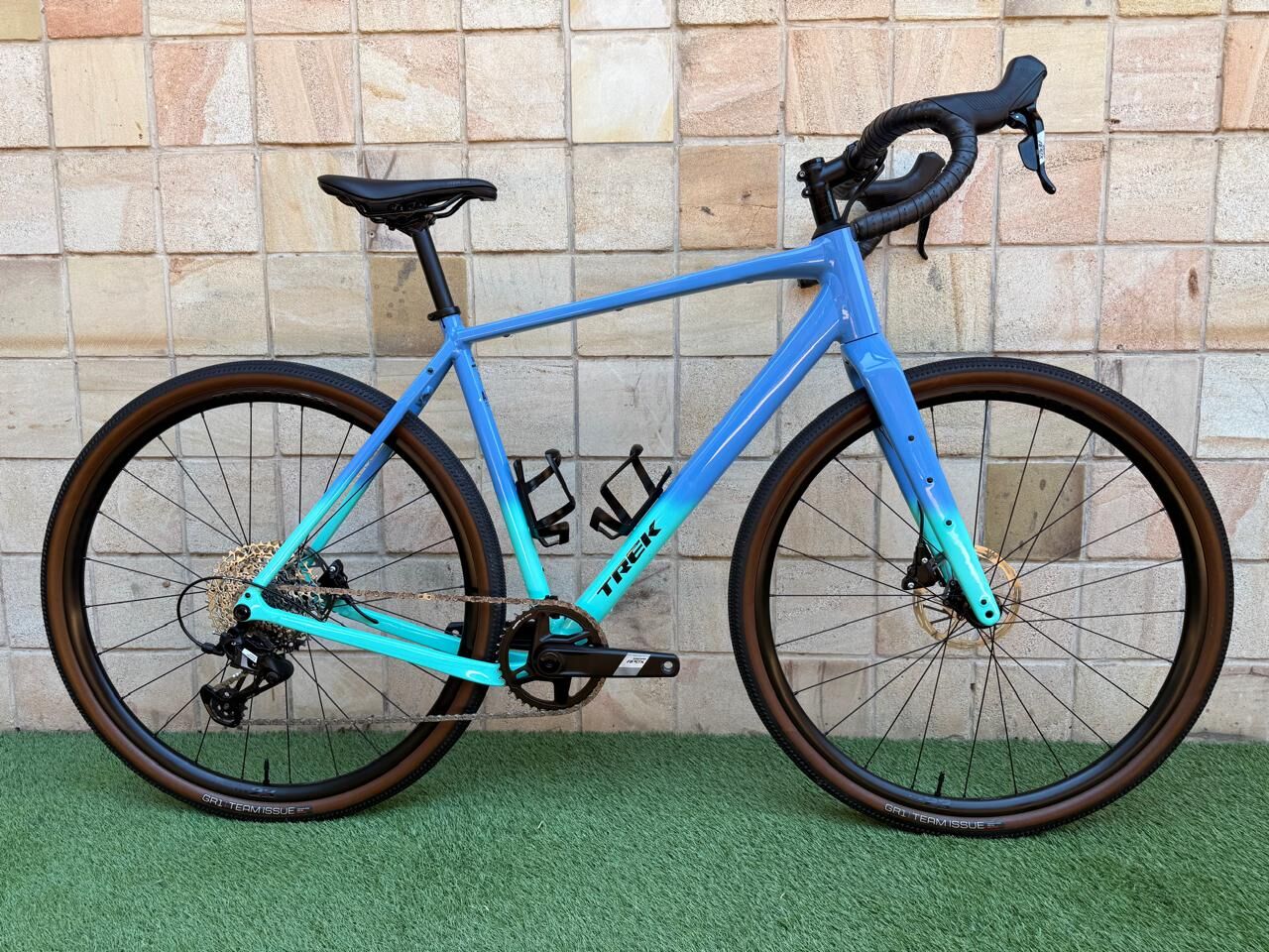Trek Checkpoint ALR 5 M/L - Demo | Gravel Bikes | Bike Hub