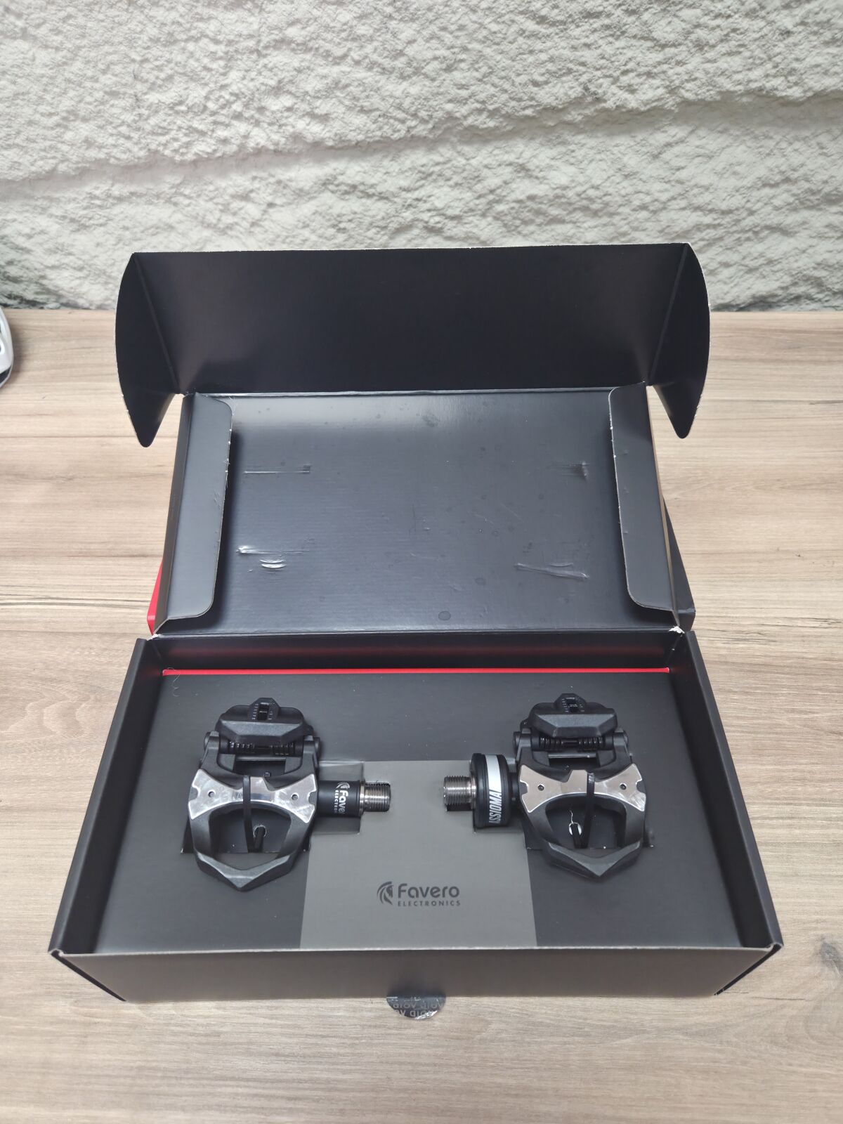 ASSIOMA UNO FAVERO POWER PEDALS | Pedals | Bike Hub