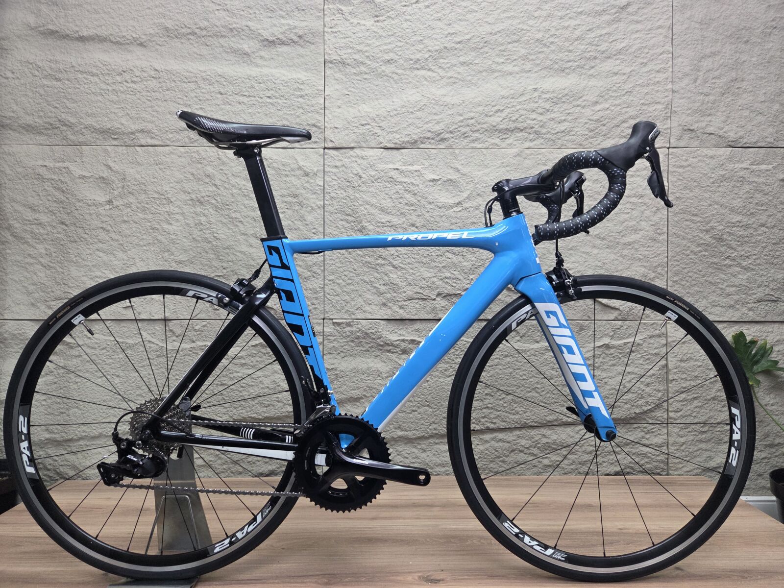 Giant Propel SLR 2 (S) **11SPD.105** | Road Bikes | Bike Hub