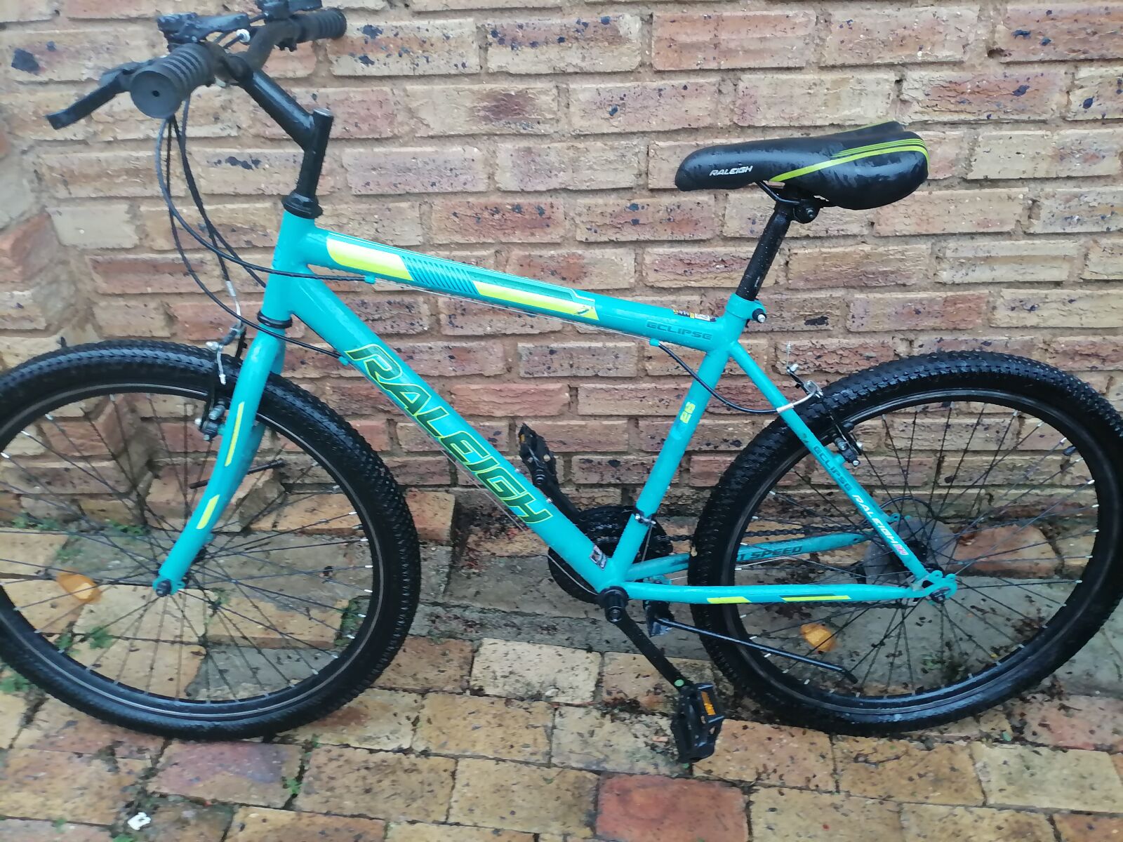 Raleigh 26inch | Hardtail Mountain Bikes | Bike Hub