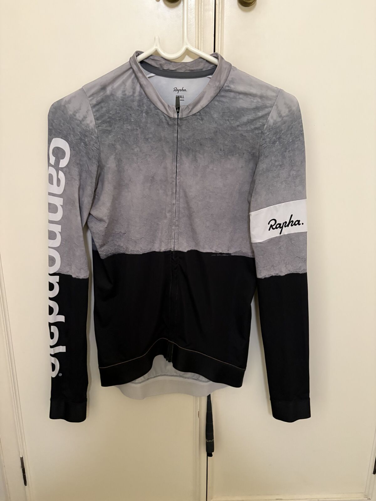 cannondale Rapha サイクルジャージ Mサイズ 黒/グレー Rapha x Cannondale Aero Pro Jersey | Jerseys | Bike Hub