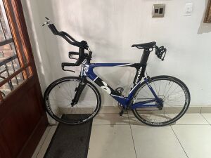 Bianchi D2 Crono Mono-Q Aero | Triathlon & Time Trial Bikes | Bike Hub