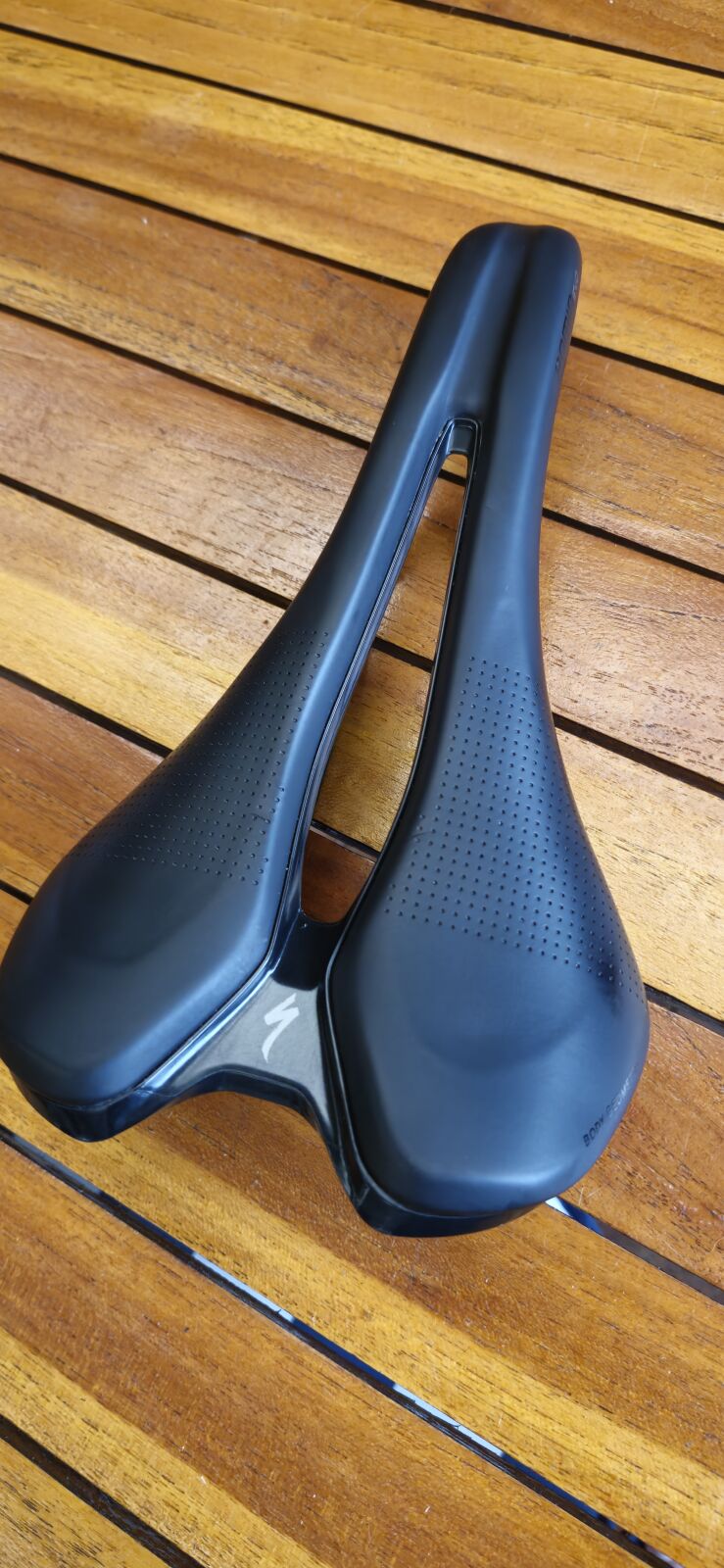 Specialized Romin Evo 143mm | Saddles | Bike Hub