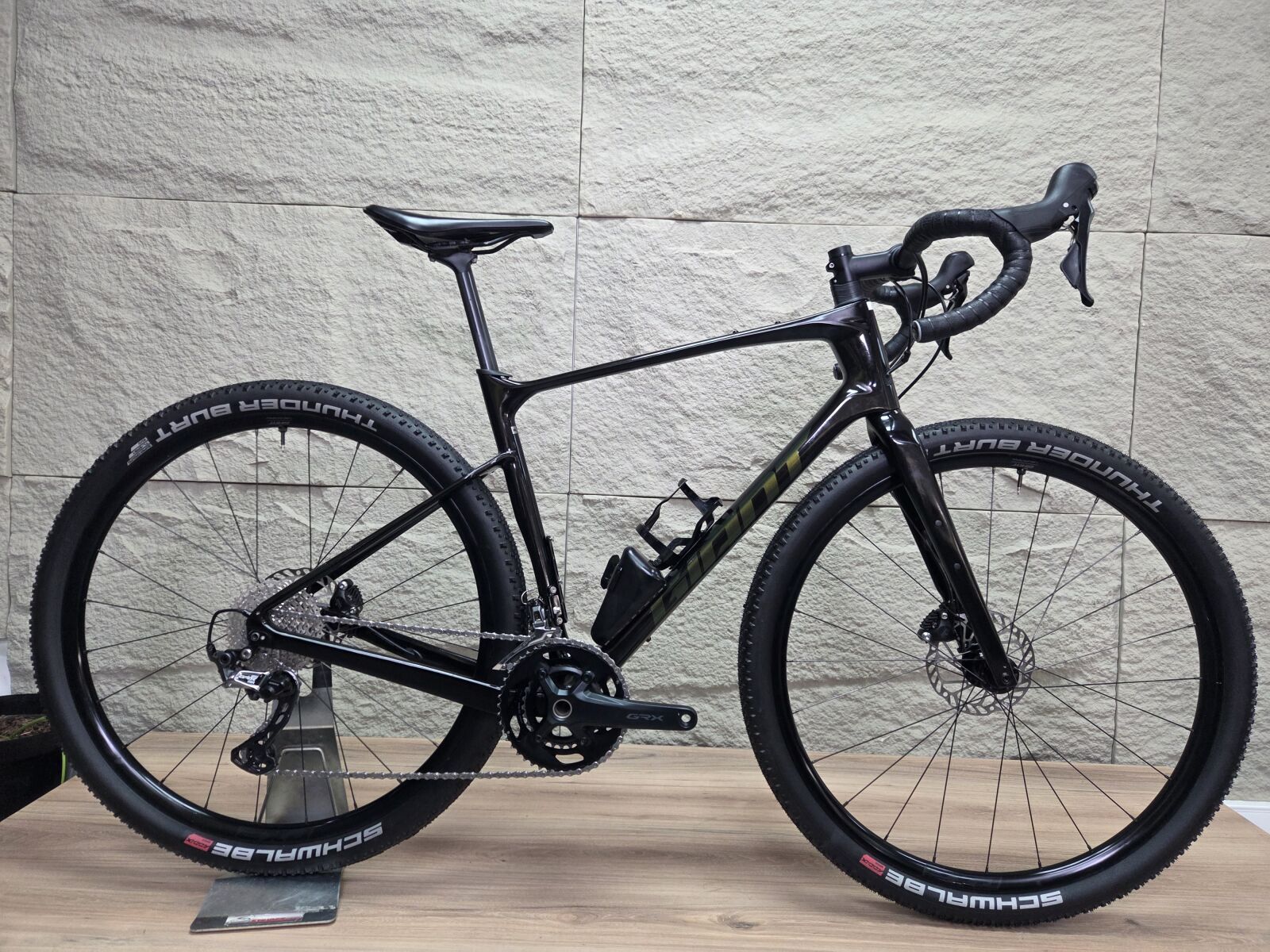 GIANT REVOLT ADVANCED 2 (ML) **SOLD** | Gravel Bikes | Bike Hub