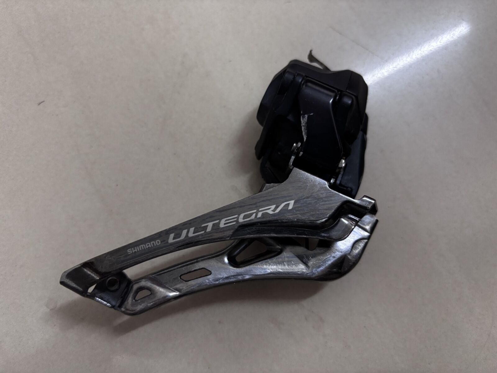 Ultegra Di2 12spd 8150 FD | Front Derailleurs | Bike Hub