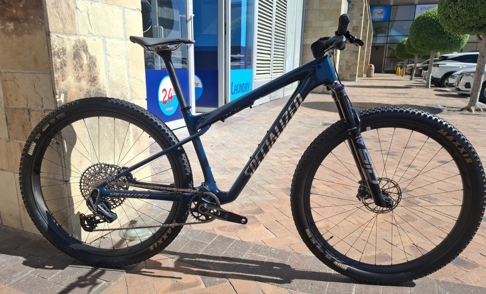 Specialized Epic World Cup | Dual Suspension Mountain Bikes | Bike Hub