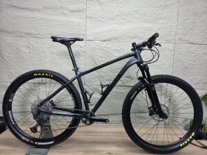 MERIDA BIG NINE XT (L) **SOLD** | Hardtail Mountain Bikes | Bike Hub