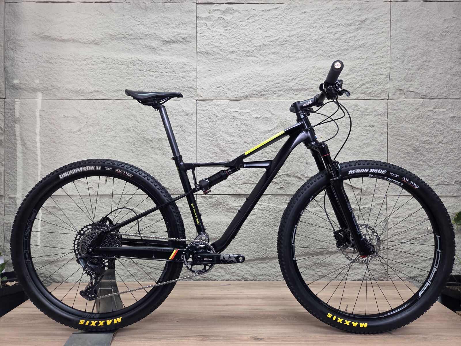 Silverback Stratos (M) **12SPD-GX-REBA** | Dual Suspension