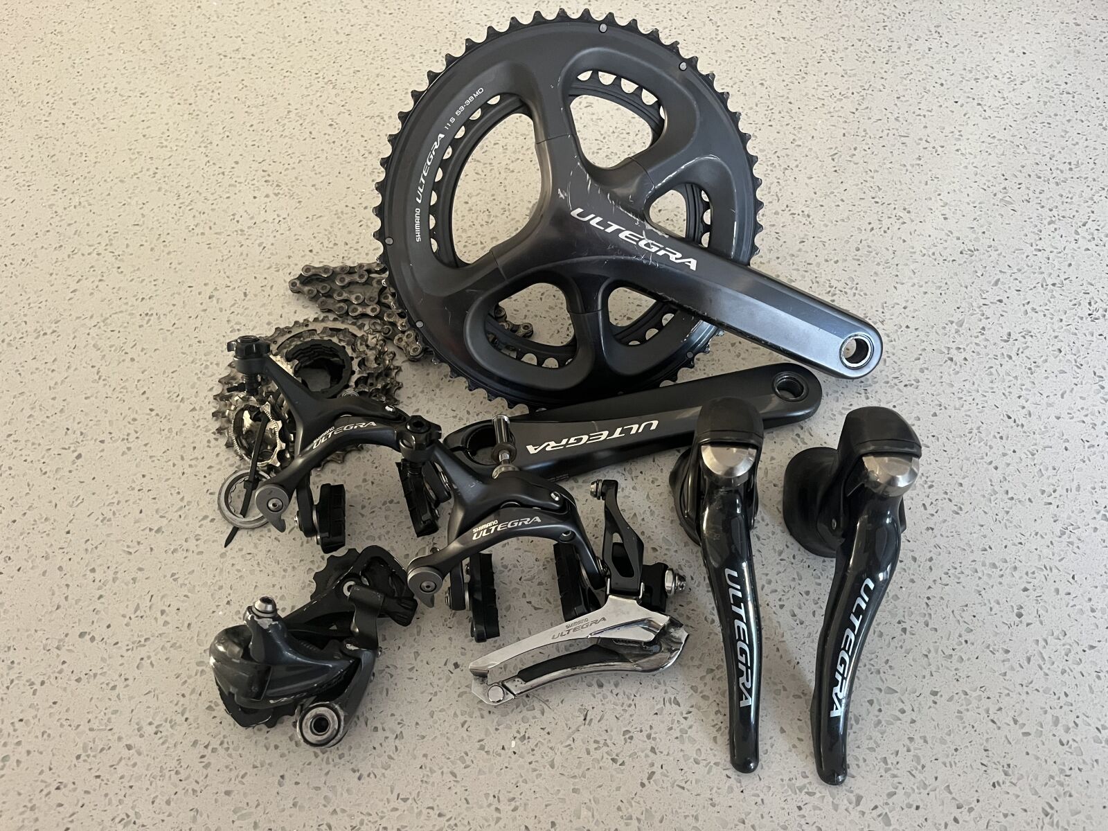 Shimano Ultegra 6800 11 speed groupset | Complete Groupsets | Bike Hub
