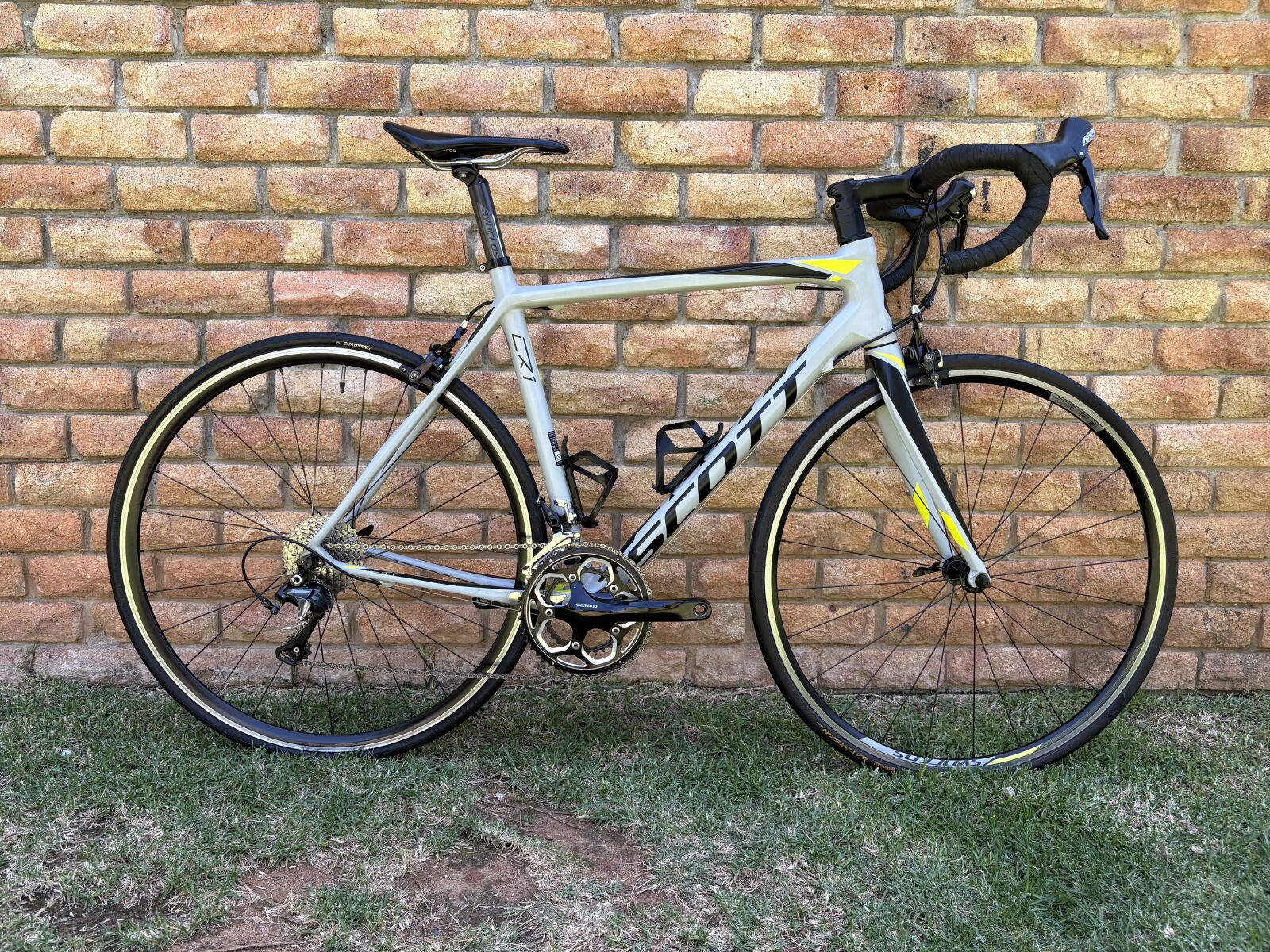 Scott CR1 20 11 Speed Carbon Road Bike | Road Bikes | Bike Hub