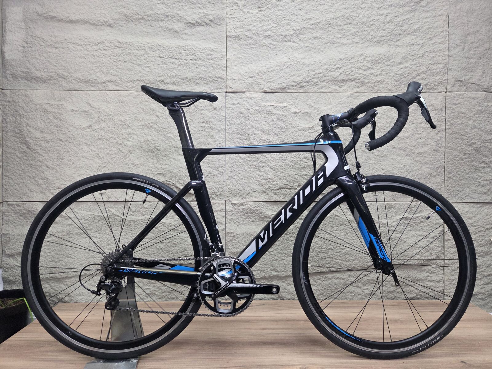Merida Reacto 4000 (S/M) **CARBON-105-11SPD** | Road Bikes | Bike Hub