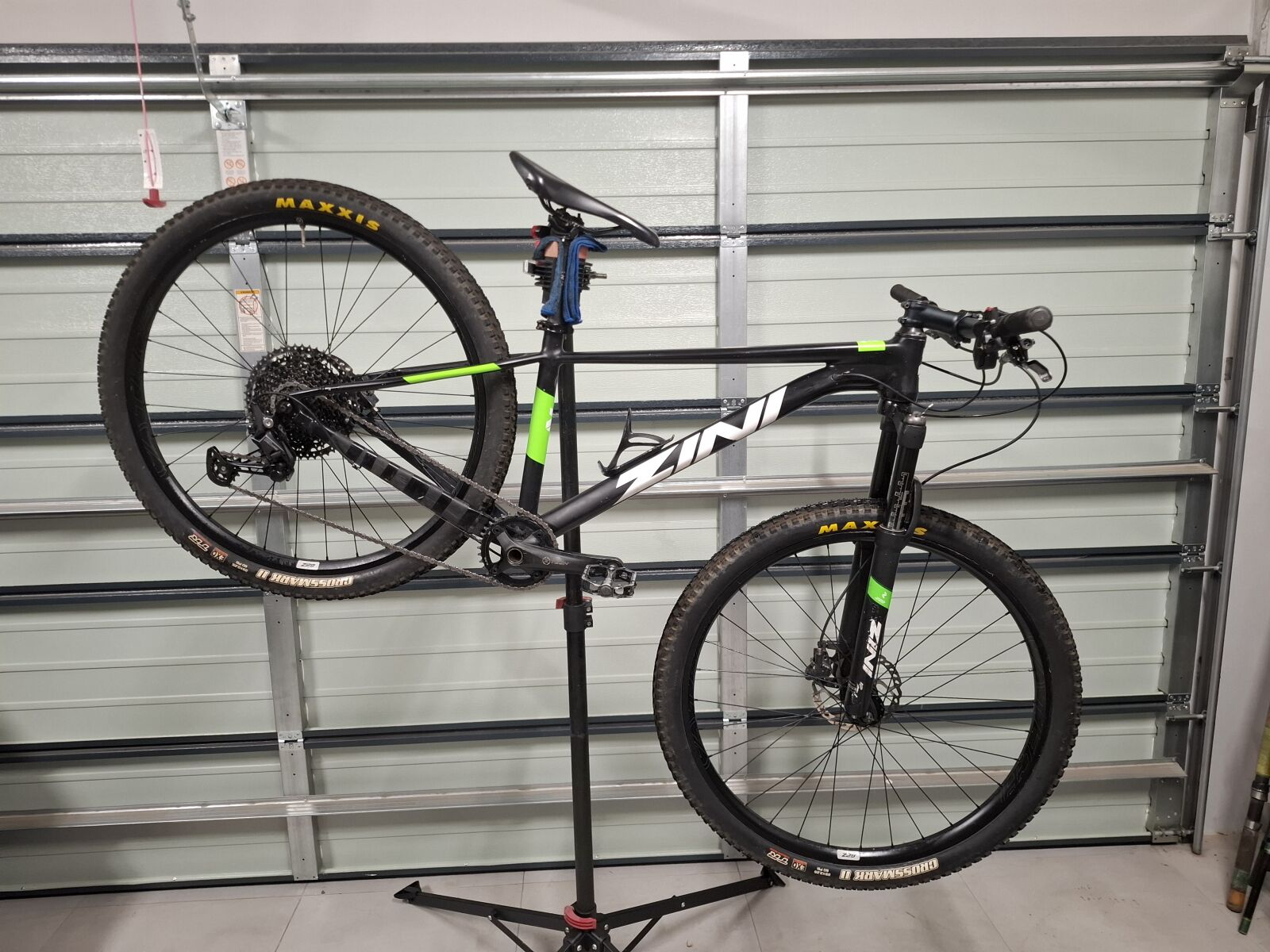 Zini z29 comp | Hardtail Mountain Bikes | Bike Hub