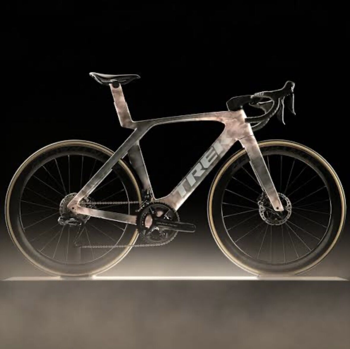TrekMadone Smoke Heather Fog SLR 9 Exclu wheels | Road Bikes