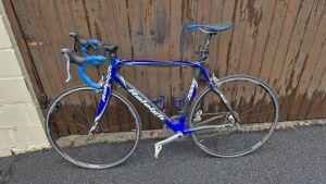 Raleigh RC7000 Ultegra | Road Bikes | Bike Hub