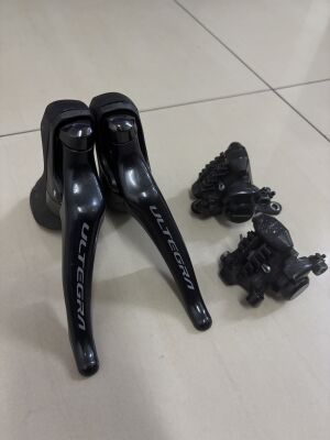 Great deal - Shimano Di2 TT shifters SW-R671 | Shifters | Bike Hub