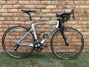 Merida Ride 95 Juliet Carbon 11 Speed Road Bike | Road Bikes