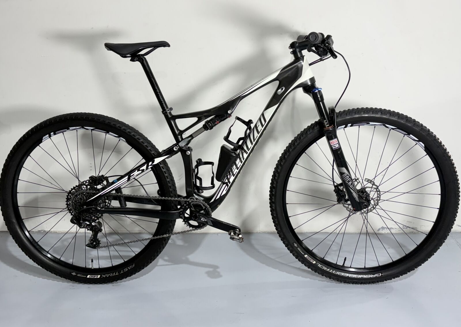 CARBON SPECIALIZED EPIC WORLD CUP EDITION | Dual Suspension