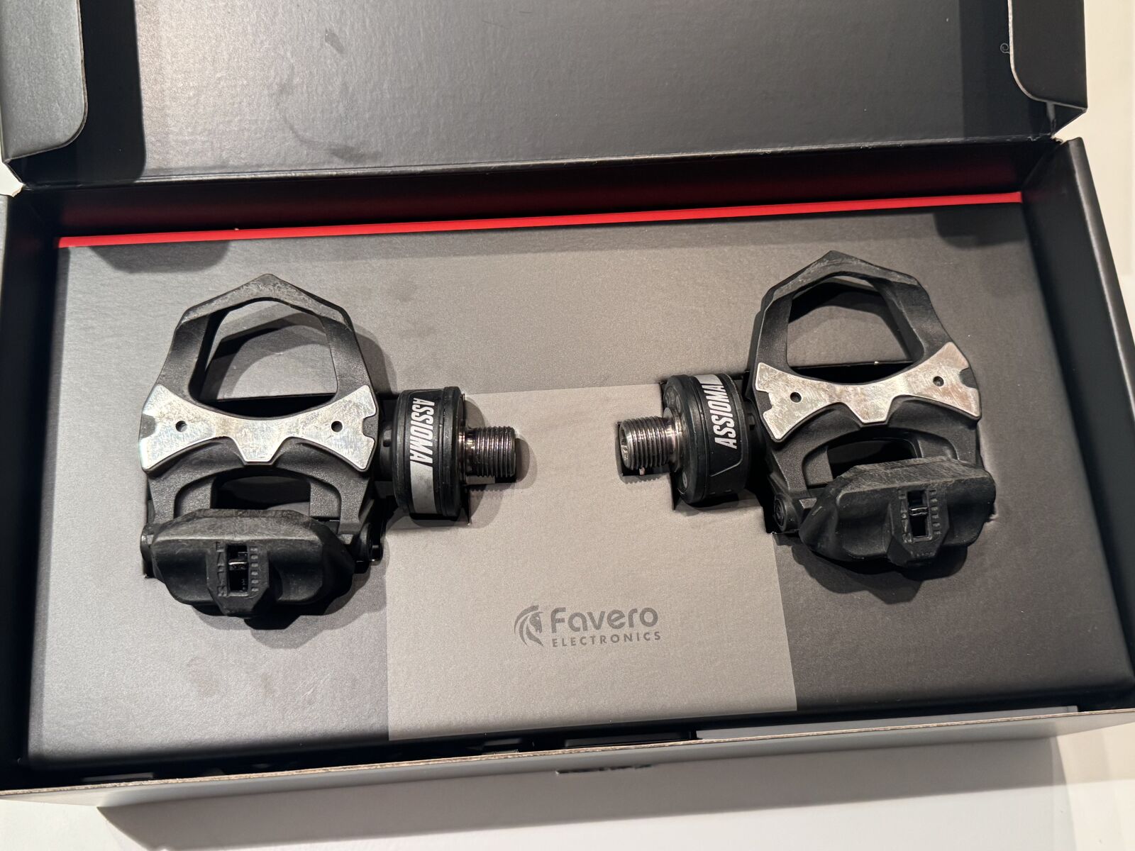 Favero Assioma dual power pedals | Power Meters | Bike Hub