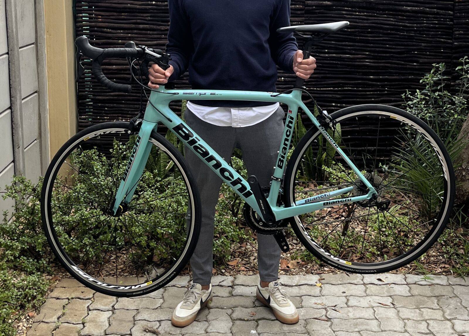 Bianchi Sempre Pro | Road Bikes | Bike Hub
