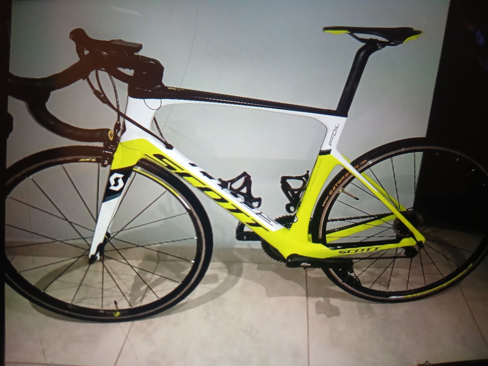 Scott Foil 30 | Road Bikes | Bike Hub