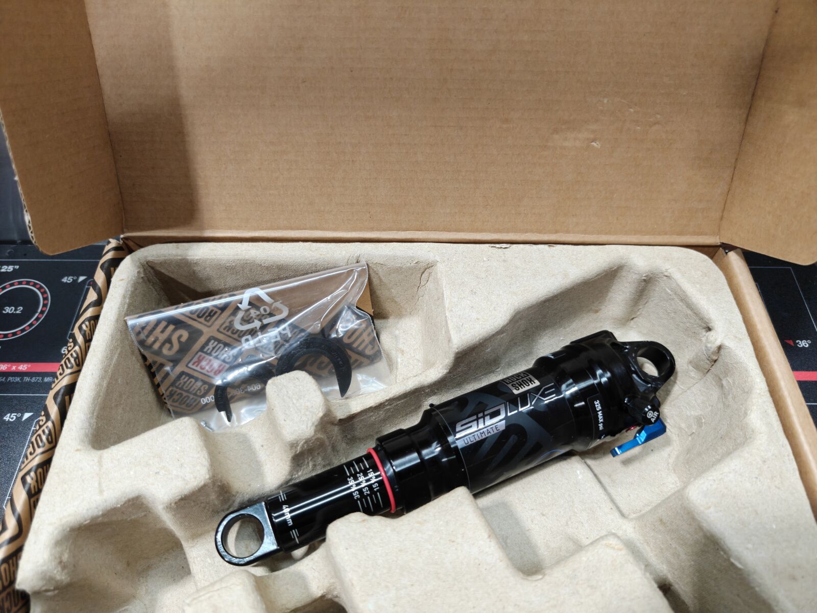 ROCKSHOX Sidluxe | Rear Shocks | Bike Hub
