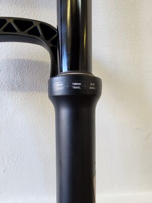 Rockshox Yari Rc 27,5 160mm | Mountain Bike Forks | Bike Hub