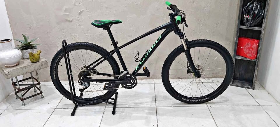 Specialized Pitch MTB M | Hardtail Mountain Bikes | Bike Hub