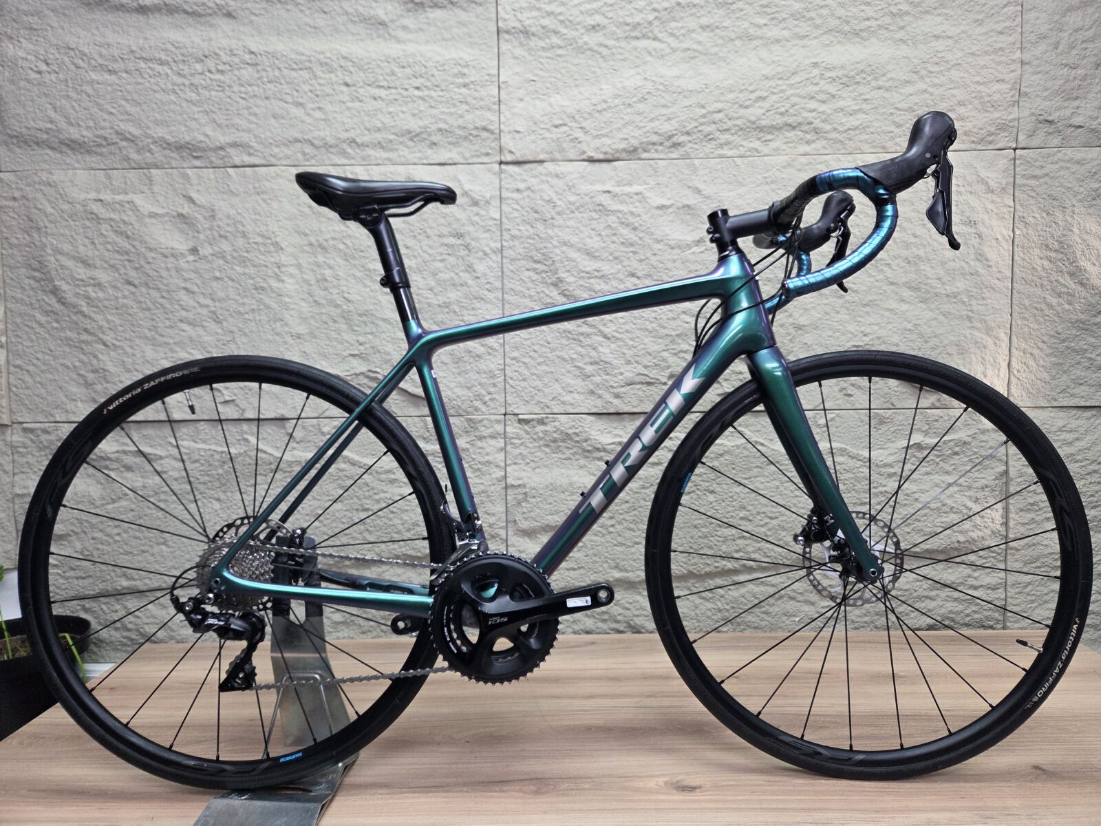 Trek Emonda SL5 (54cm) **105-11SPD-CARBON** | Road Bikes | Bike Hub