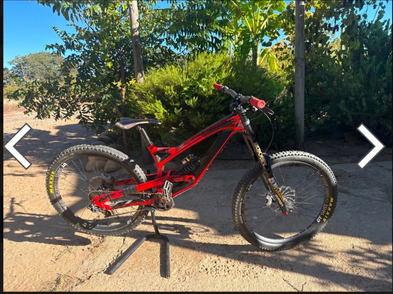 YT TUES CF PRO | Downhill Bikes | Bike Hub