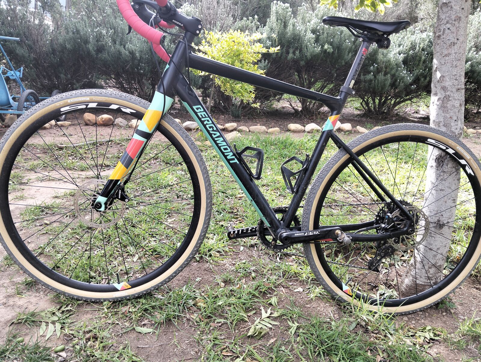 Bergamont Grandurance 6 | Gravel Bikes | Bike Hub