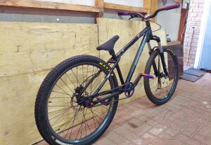 DMR Sidekick 2 Dirt Jumper | Dirt Jump Bikes | Bike Hub