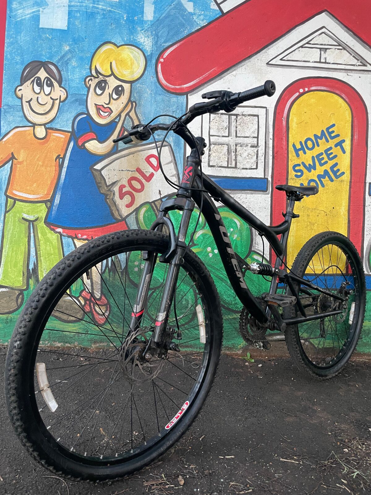 Totem XC330 27. 5inch | Dual Suspension Mountain Bikes | Bike Hub