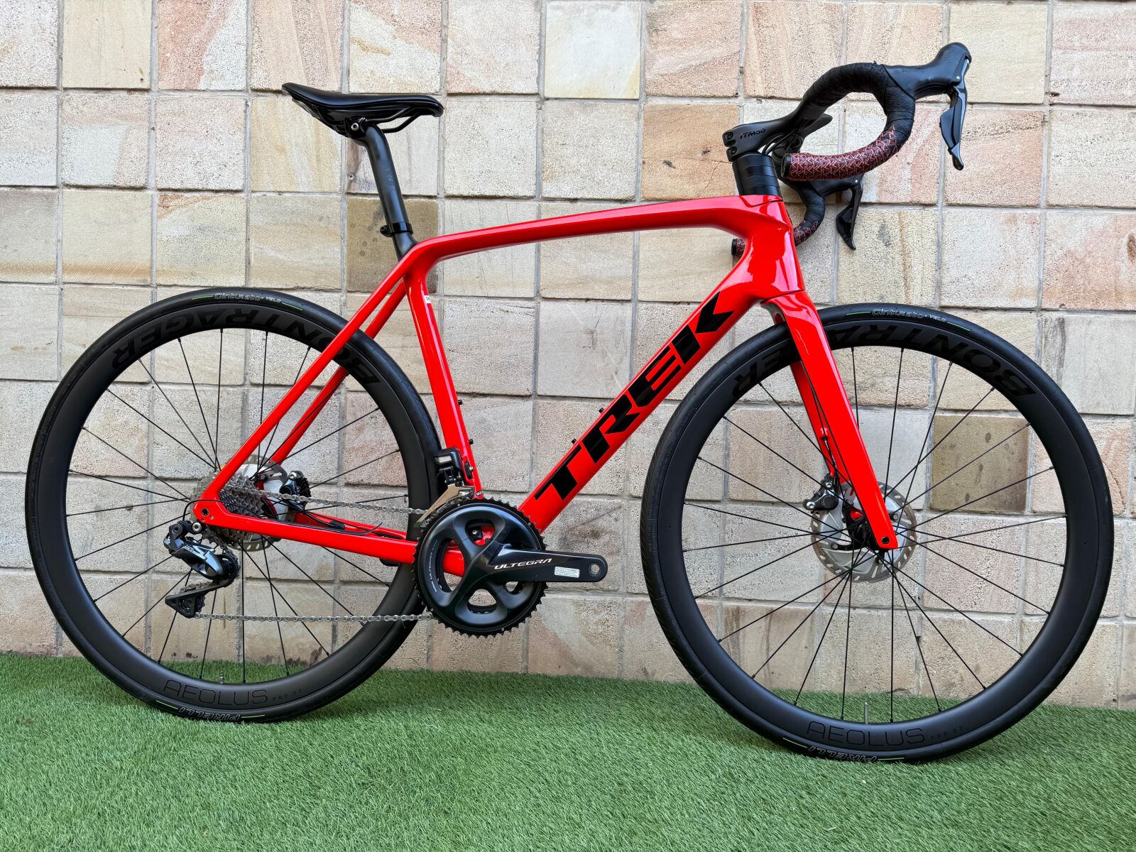 Trek Emonda SL7 56cm | Road Bikes | Bike Hub