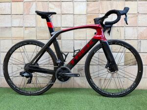 Trek Emonda SL7 56cm | Road Bikes | Bike Hub