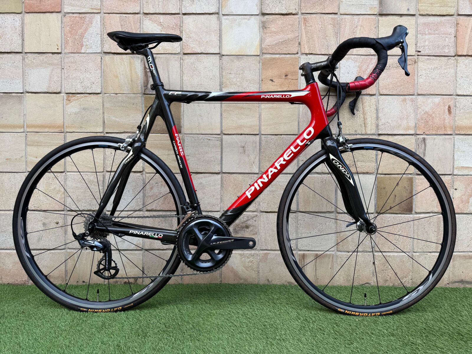 Pinarello Paris Red/Black 59.5cm | Road Bikes | Bike Hub