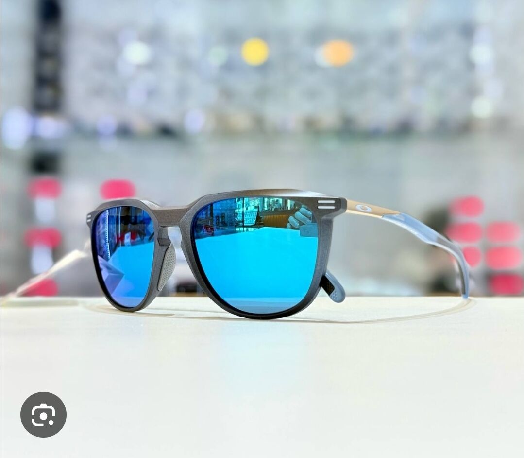 Oakley Thurso Sapphire Prizm | Eyewear | Bike Hub
