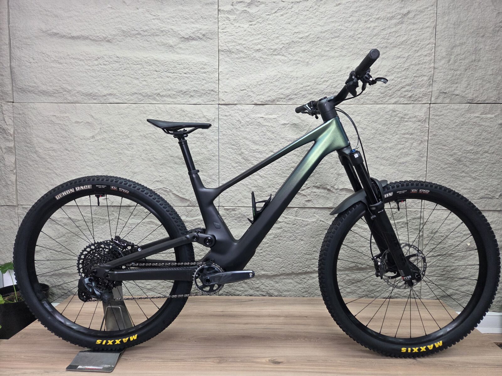 Scott Genius 910 (L) **2023-12S-AXS-FOX-CARBON** | Dual Suspension