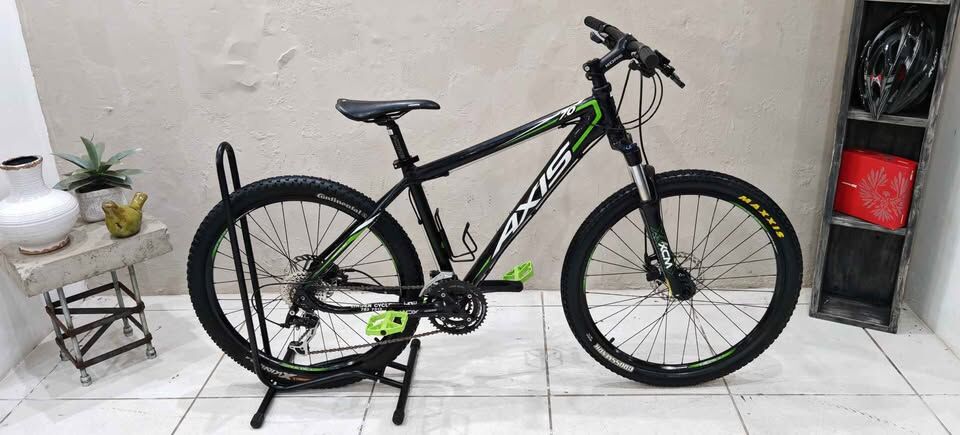 Axis A70 MTB M | Hardtail Mountain Bikes | Bike Hub