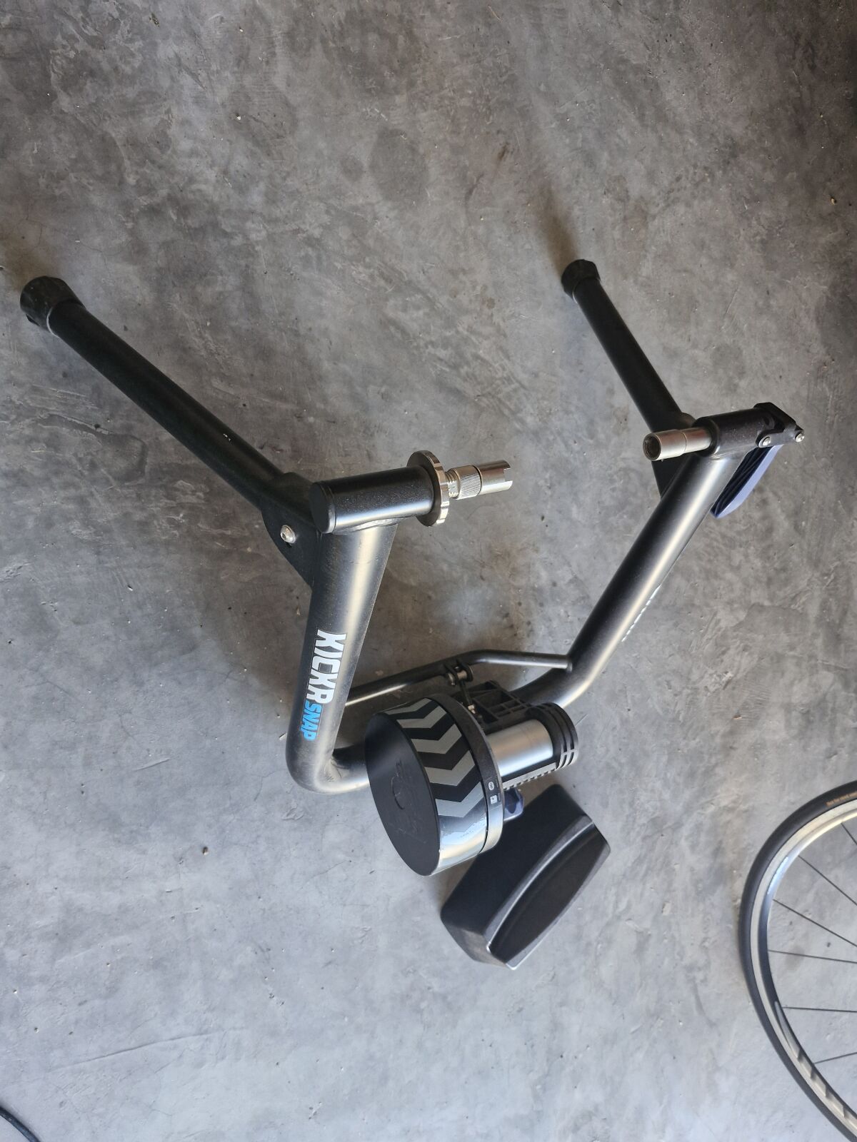 Wahoo KICKR Snap smart indoor trainer | Indoor Trainers
