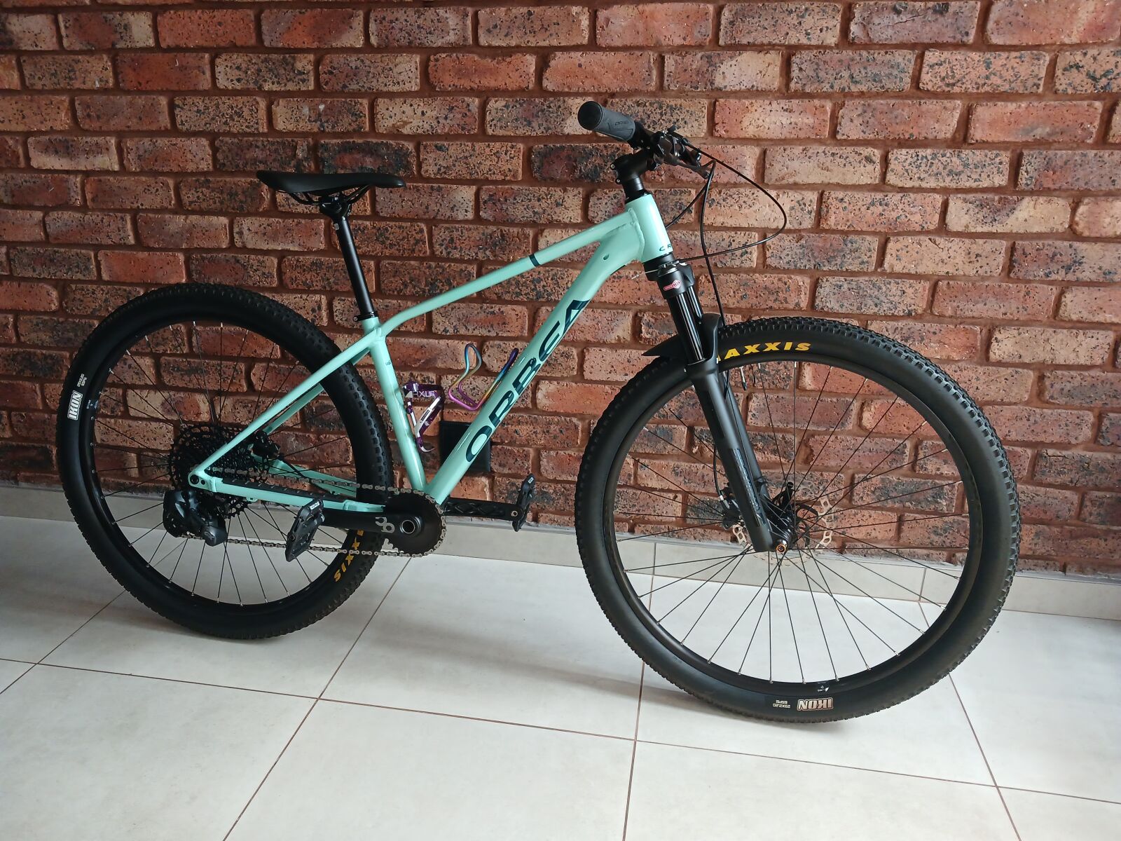 Orbea Alma 2022 + Wahoo Kickr Core | Hardtail Mountain Bikes