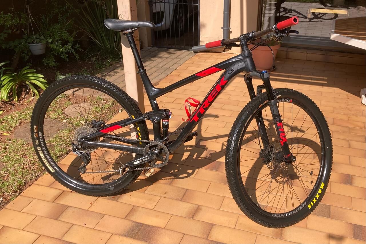 Trek Top Fuel 8 | Dual Suspension Mountain Bikes | Bike Hub