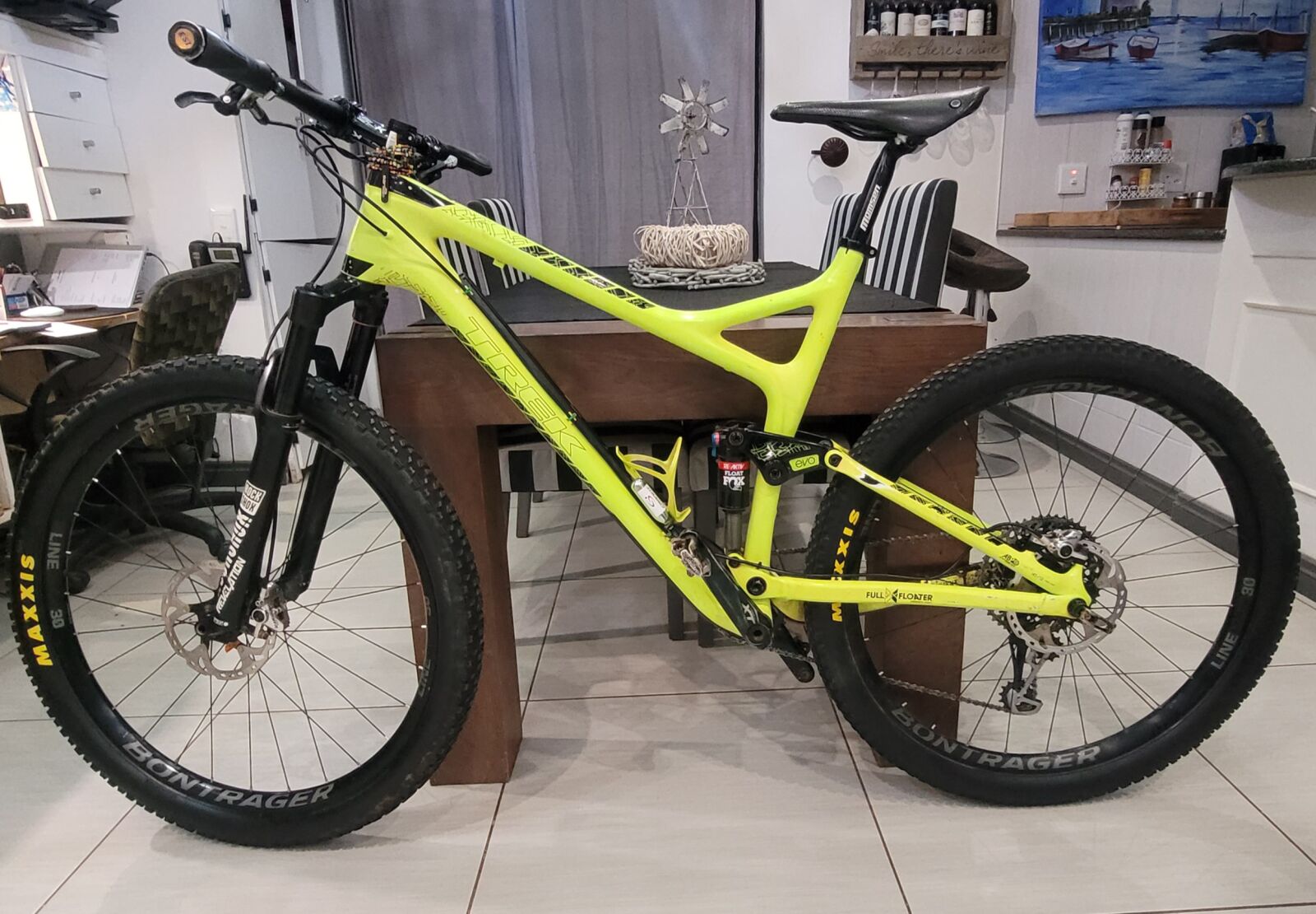 Trek Fuel EX 9.8 | Dual Suspension Mountain Bikes | Bike Hub