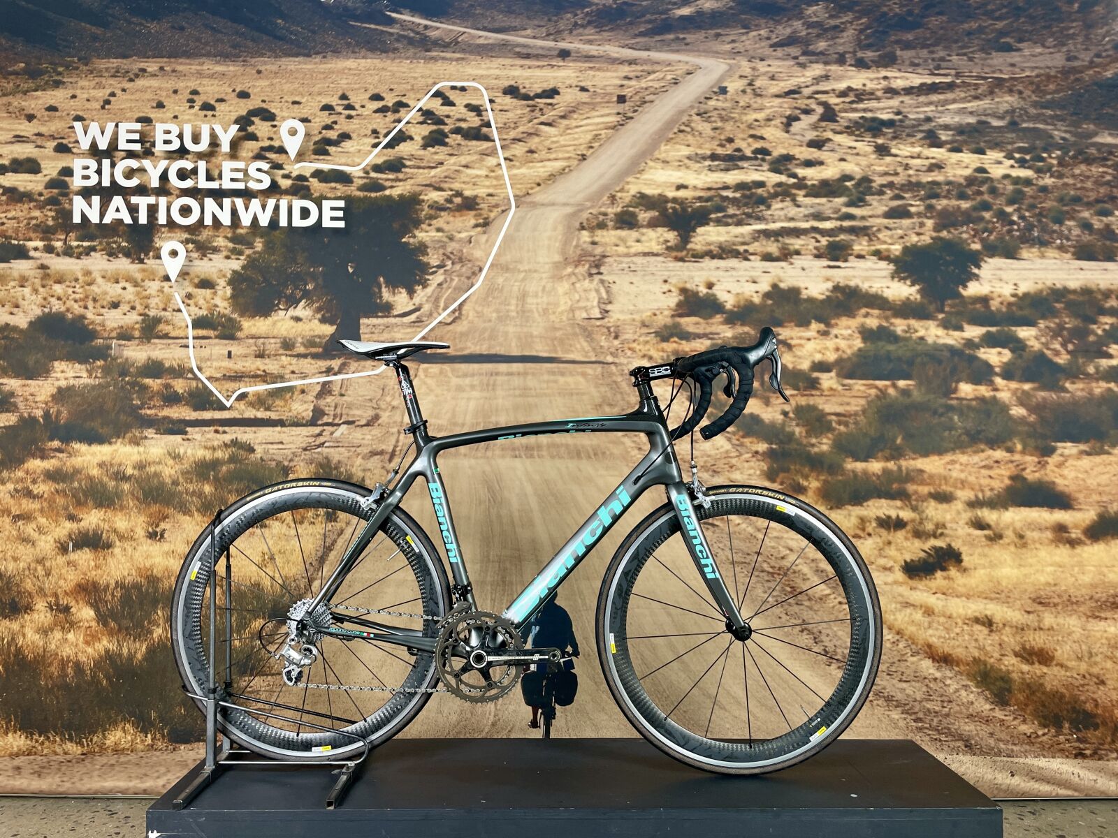 Bianchi Infinito (56cm) BM11813 | Road Bikes | Bike Hub