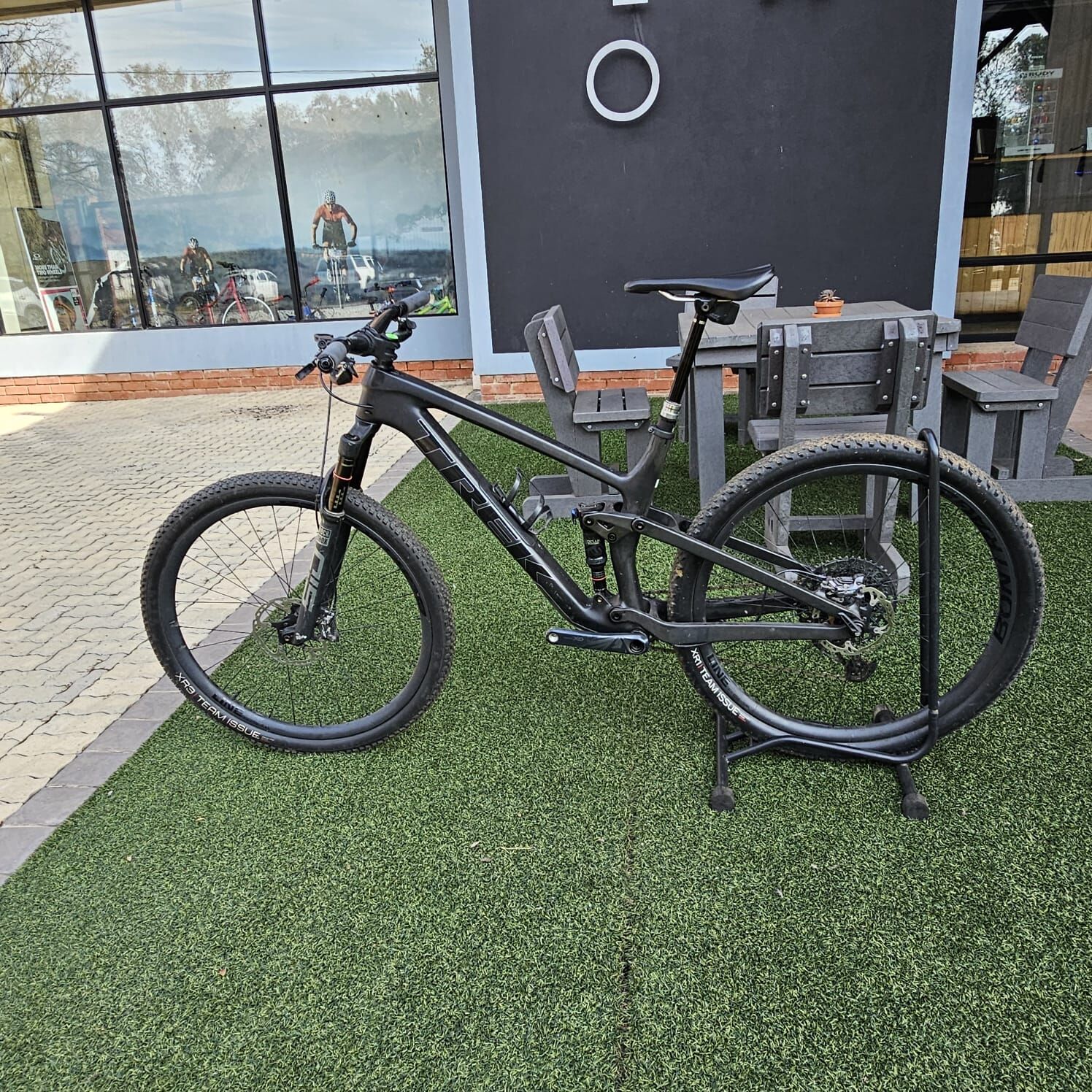 Trek Top Fuel 9.8 Upgraded | Dual Suspension Mountain Bikes | Bike Hub