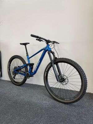 TITAN SKYRIM X6 | Dual Suspension Mountain Bikes | Bike Hub