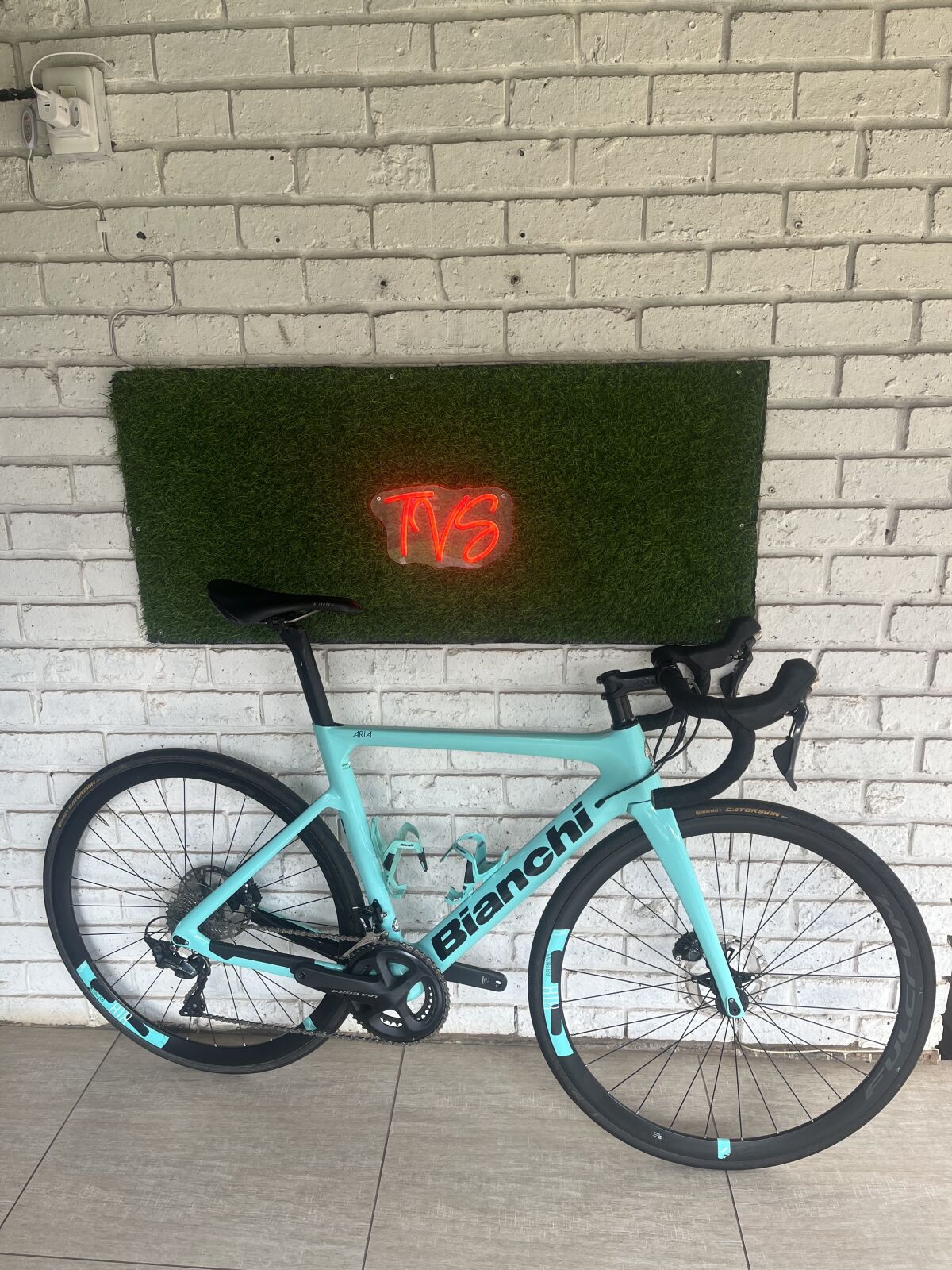 Bianchi ARIA | Road Bikes | Bike Hub
