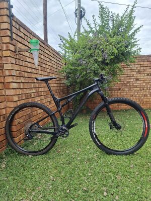 Merida 96 XT 29er | Dual Suspension Mountain Bikes | Bike Hub