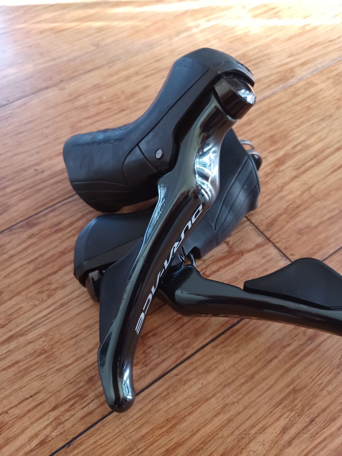 Dura Ace 9100 11 speed shifters (Rim brake) | Shifters | Bike Hub