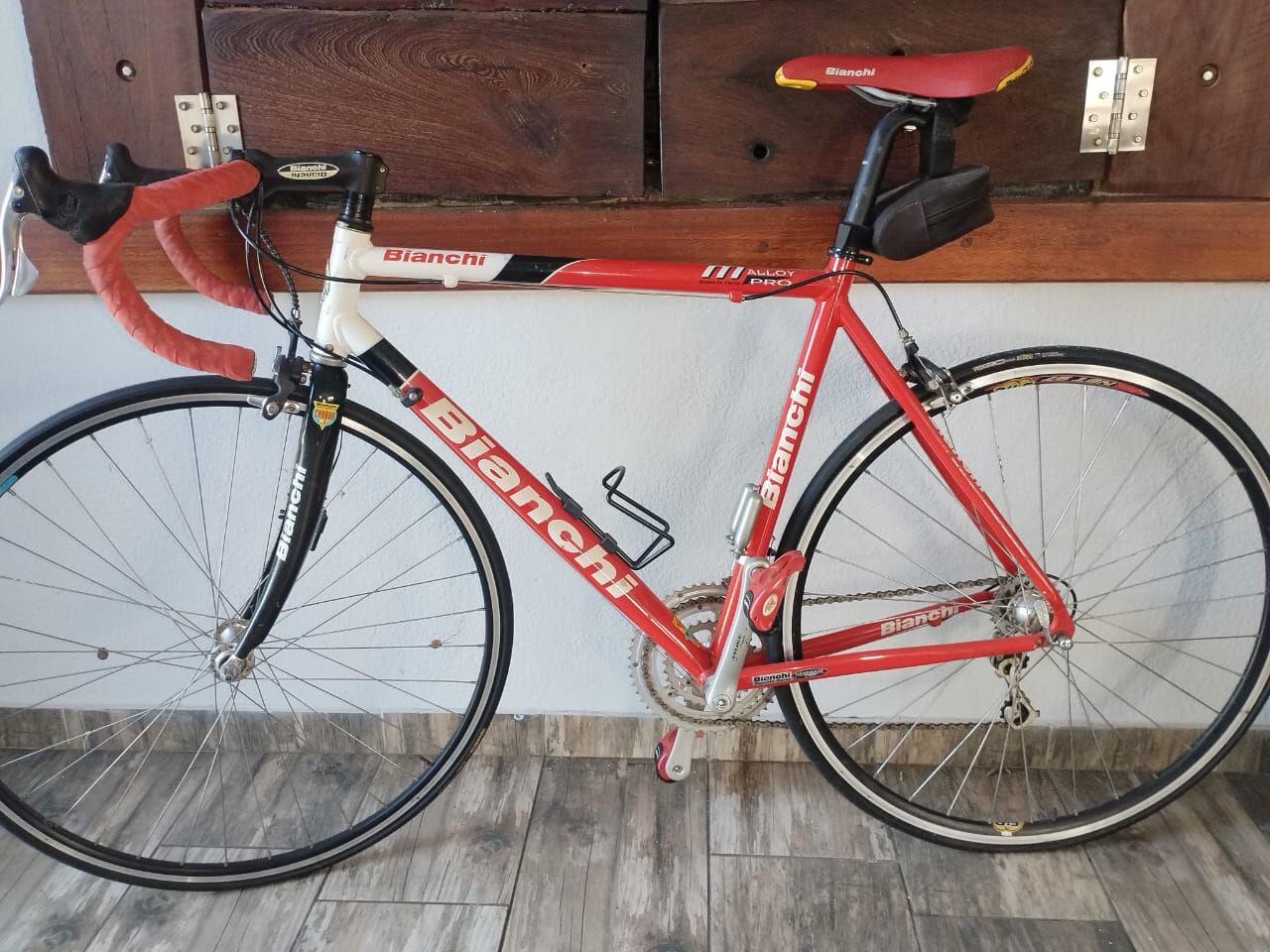Bianchi M Alloy Pro With FIR Net 97/XR18 Wheelset | Road Bikes